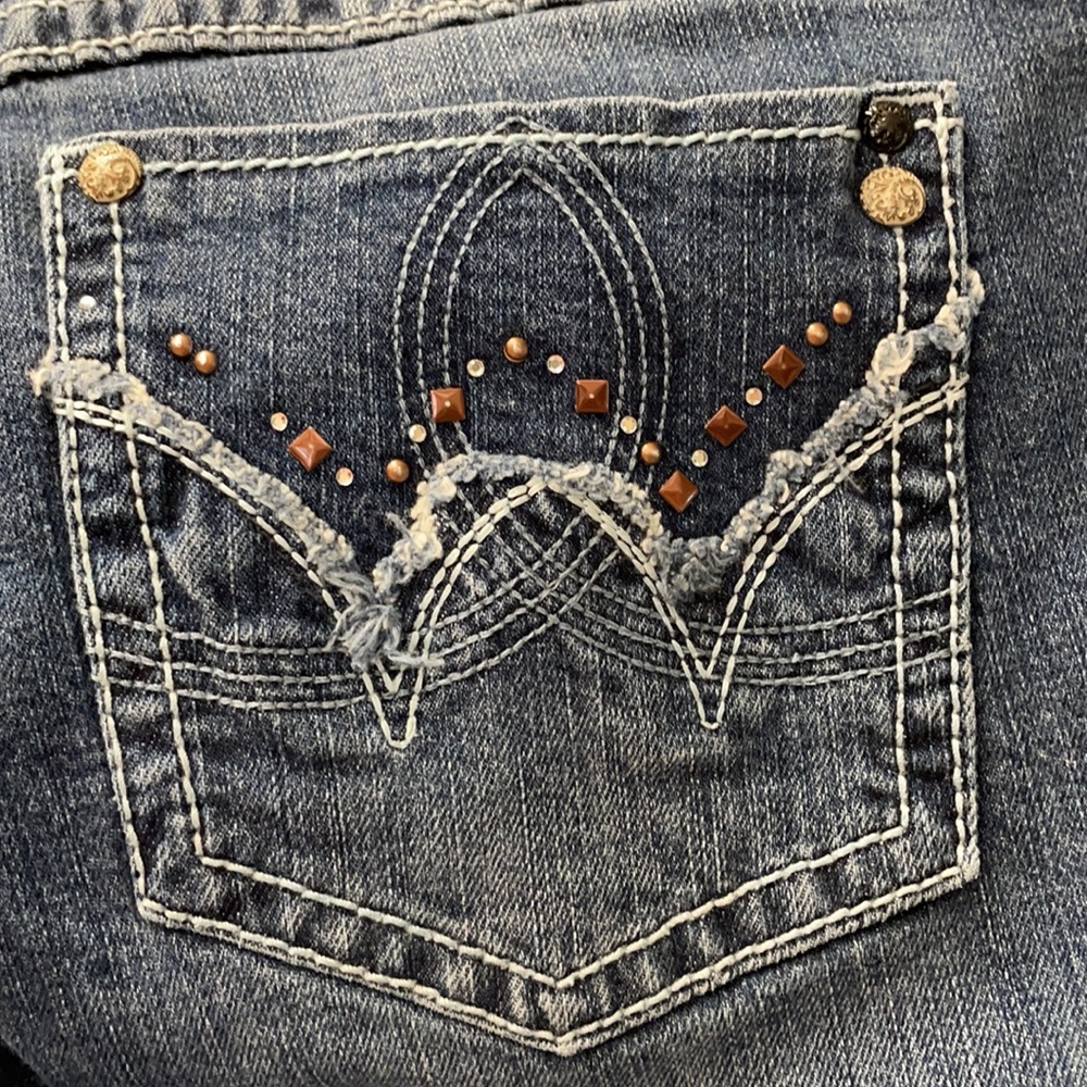 WRANGLER PREMIUM PATCH DENIM JEANS